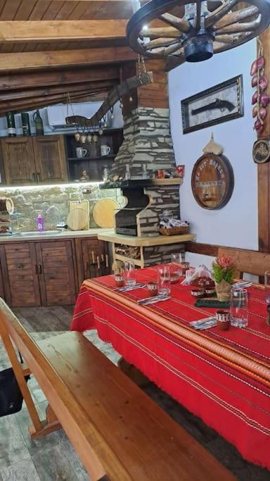 Къща Под Наем-Нощувки Targovishte  Dış mekan fotoğraf